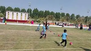 School sports game 🎯