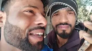 देश को ऐसे ही पुरुष की जरूरत है @ullutv #viral #rajivtalwar #video 