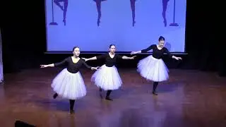 Танец больших лебедей из балета «Лебединое озеро»