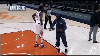 Chris Paul Coaching his teammates vs Detroit Piston 2020-21