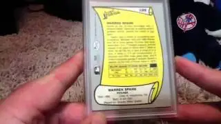 Warren Spahn baseball card review