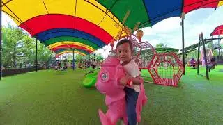 Bermain di The Nice Playland .