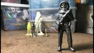 Bootleg LP Toys Blow Mold Style Spaceman Paratrooper Figure, Late 60s/Early 70s? Made In Hong Kong