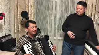 Студиямдын коногу Акылбек Куштаев .