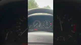Alpina B12 5.0 vs stock 750iL rev comparison. M70B50 (E32)