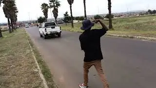 behind the scenes  man h @Lucas_Maringa
