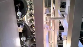 Wat voor vijand durft ons naken (clip)