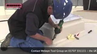Single Ply Roof Membrane Welding with the LEISTER Triac ST
