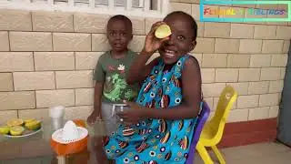 Kids making lemonade and orange juice. #kids #lemonade