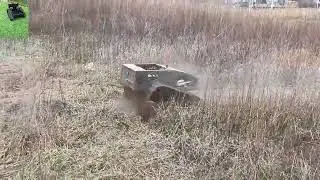 Buy Gasoline Engine Low Power Consumption Battery Operated Remote Operated Weed Cutter on Alibaba