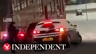 Cars collide on snowy hill in Glasgow