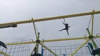 Dia on zip line 08.18 part 2