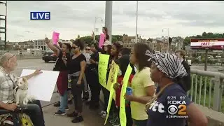 Protesters Rally On Homestead Grays Bridge Over Antown Rose's Fatal Shooting