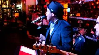 Tony Remol (Band) - Travesuras (Avalon)
