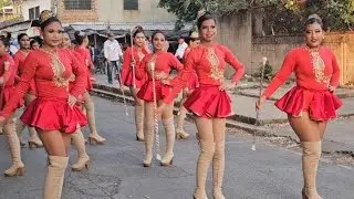 💃 TIBURONES MUSIC BAND 🦈 Grandiosa presentación Navideña en Metalío 2025 🎄