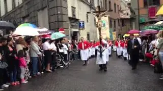Processione in onore di Santa Rosa di Viterbo passaggio del corteo in Piazza del Plebiscito