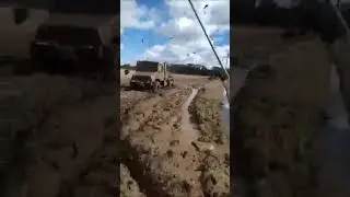 So Matsch Fun you have only with a #MercedesBenz #Unimog in 🇧🇷🇧🇷🇧🇷 🤩