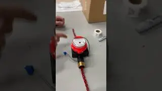 How does a water submeter work?
