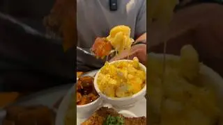 Trying Fixins Soul Kitchen (Downtown LA) #foodie #losangeles #foodreview #foodvlog #eating #mukbang
