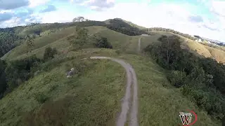 TACARAM UMA PEDRA NO MEU DRONE