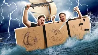 GIANT PIRATE BOAT BOX FORT!! (INSANE) 😱