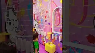 #youtubekidschannel #детскаяигроваякомната #дети #baby #детскийцентр #шарик #лабиринт #игры #funny