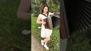 Katja Kaučič & Peter - Gr&uuml;ne Tannen 😀 #deutsch #musik #fyp #shorts #hit #glasba ❤️ #Slovenia #music