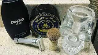 Pearl Flexi V2.0 Razor. Faena Premium Soap, Simpson Wee Scot Brush & Drakkar Noir.
