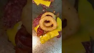 Bacon Smoke 🧡 Invialo a chi ti deve portare a mangiaro!