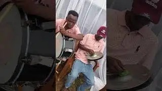 @RAPHAEL NINOGESHE  @NINOGESHE_BAND @NINOGESHE _TARUMBETA @RumbaMusic @Jazzghost