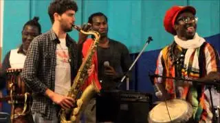 Kora Beat feat. Kissima Diabate per Associazione Stella Nera @ Via Baltea 3, Torino (19.10.2014)