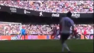 Alvaro Negredo Goal   Valencia vs Sevilla 2-1 La Liga 10/04/2016