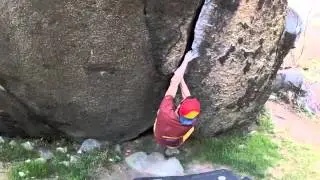 ‪Mello Boulder ‬-‪sector Tetto di FIlorera ‬-‪line 3c ‬-‪climber Lorenzo Garavaglia‬