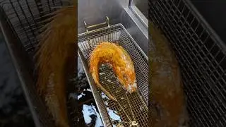 Whole Fried Snapper (Pargo Frito) 🤤🐟 | Crispy & Flavorful Delight!