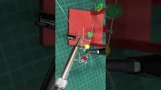 Make a Traffic Light Circuit Without IC #electronics #tipsandtrick