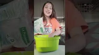haciendo escones con lara 🤣