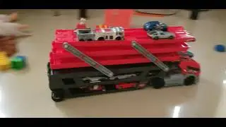 Hotwheels Mega Hauler truck - 50 cars capacity