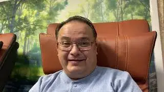 Gà mái nổi giận bơi banh nhà bếp .hahaha ￼