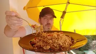 Abendbrot essen mit der Community / Asia Nudeln mit Hühnchen & Gemüse
