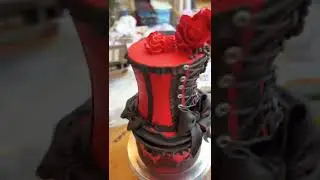 Burlesque theme cake #fancycakes # burlesque cake#blackredcake