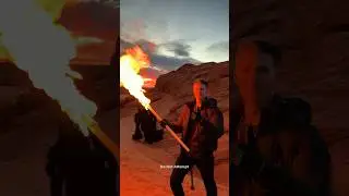Для этой фотографии я зажёг факел.. 🔥🤯