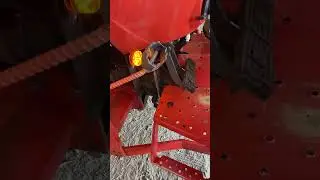 Parking brake warning light