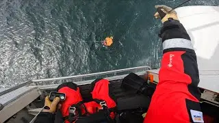 Offshore Helicopter Hoist Rescue Training