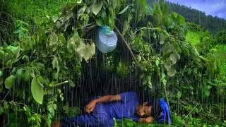 PRIMITIVE SHELTER IN A REMOTE FOREST/WILD HERB SURVIVAL HEAVY RAIN
