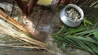Simple Fish Trap !!  Make Easy Fish Trap To Catch A Lot of Fish