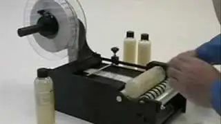 LAB01 - cyliSIZE Bottle Labeler Applicator