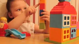 Играем конструктором Лего Дупло и  единорогом с принцессой/ play Lego duplo and designer to Princess