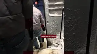 Билет в &laquo;снежное царство&raquo;: старые электрички под Минском заносит снегом прямо во время движения
