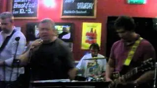 Underdogs, KingsHead Buckingham 2013