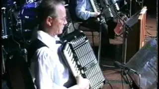 Jim Johnstone playing Billy Thoms Reel at the Bill Sharp Memorial Concert 2002
